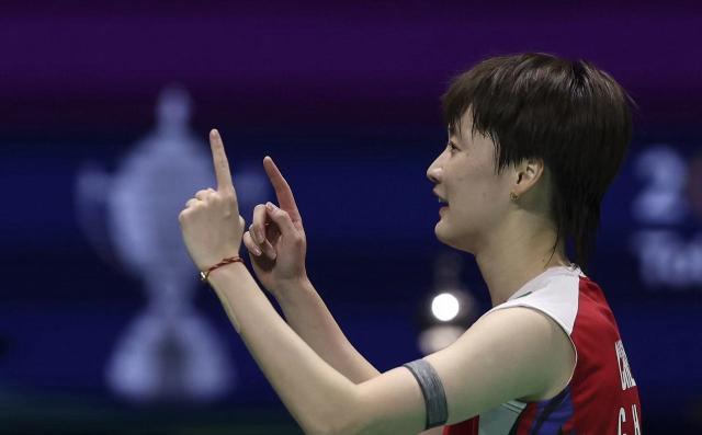 赛事讨论-【夜读】就这个夺冠爽！